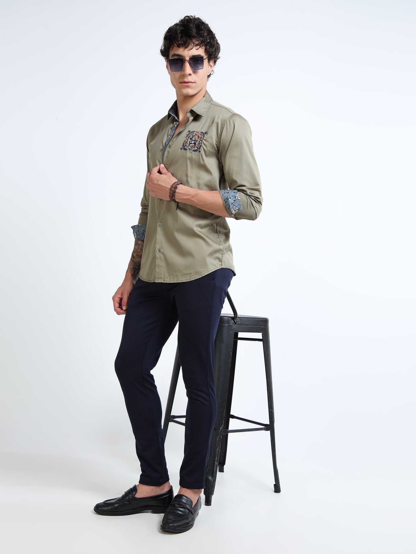 Men’s Olive Green Slim-Fit Shirt with Embroidered Stag Motif